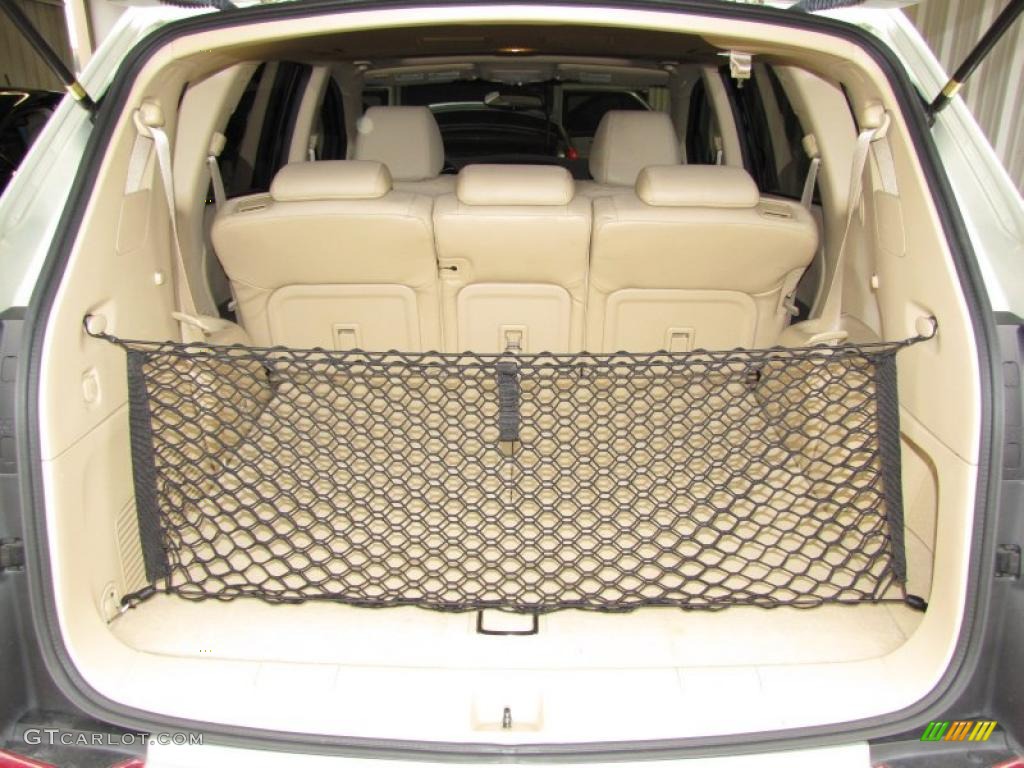 2006 Subaru B9 Tribeca Limited 7 Passenger Trunk Photo #44531380