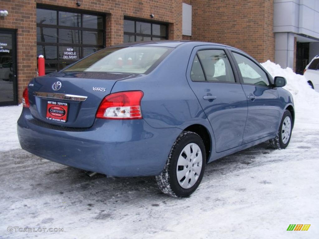 2010 Yaris Sedan - Pacific Blue Metallic / Bisque photo #3
