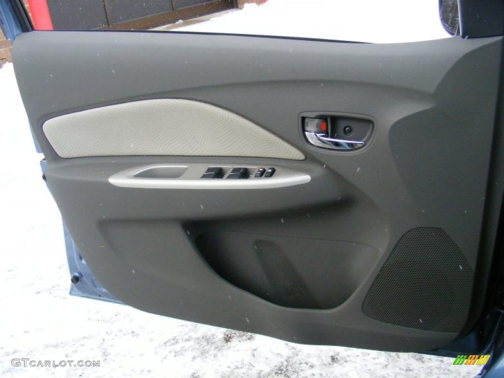 2010 Yaris Sedan - Pacific Blue Metallic / Bisque photo #25