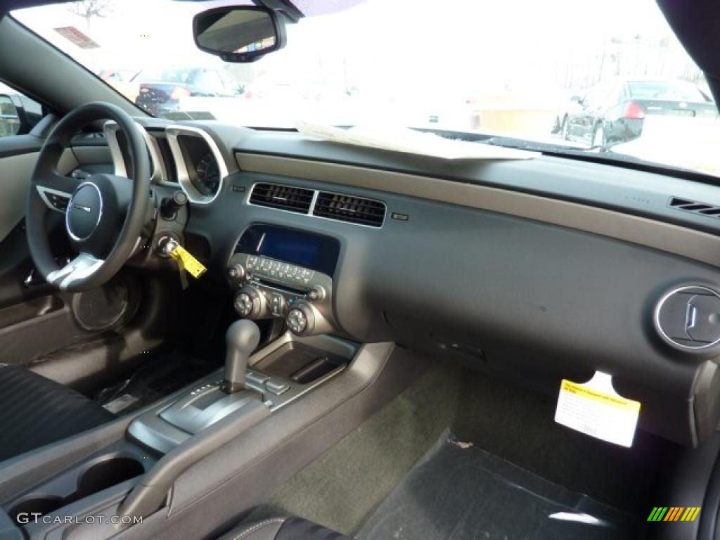 2011 Chevrolet Camaro LS Coupe Black Dashboard Photo #44537177