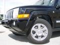 2007 Black Clearcoat Jeep Commander Limited 4x4  photo #2