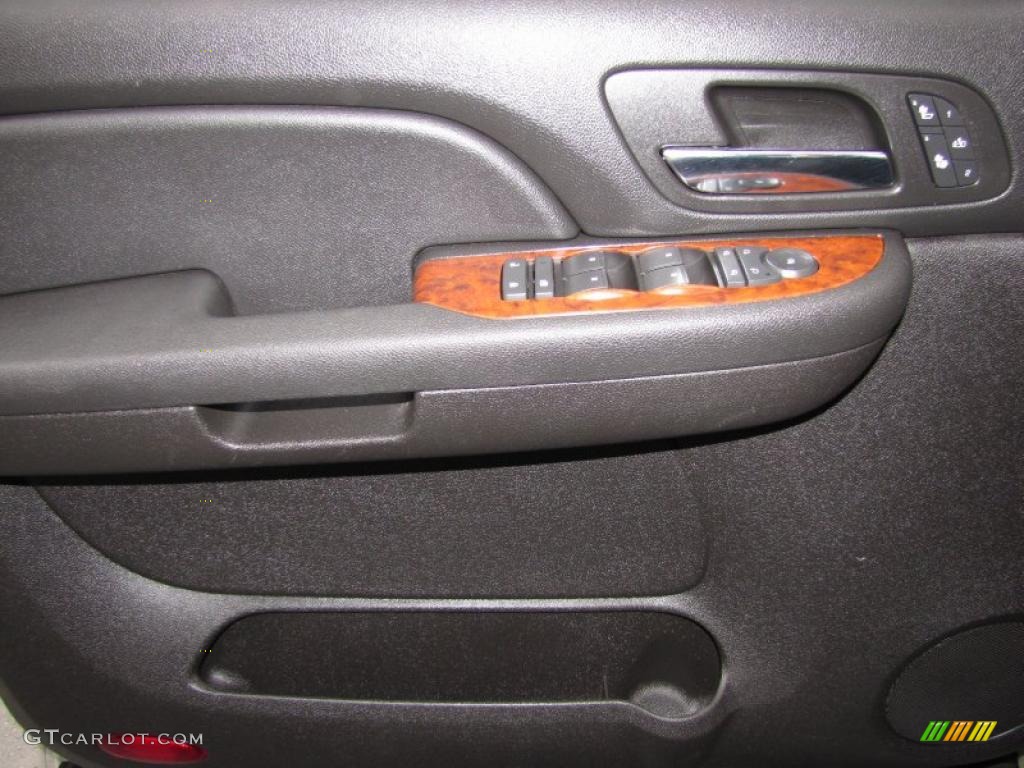 2008 Chevrolet Tahoe LTZ 4x4 Door Panel Photos