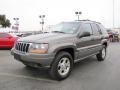 Taupe Frost Metallic - Grand Cherokee Laredo 4x4 Photo No. 3