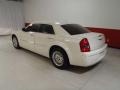 Cool Vanilla White - 300 LX Photo No. 6