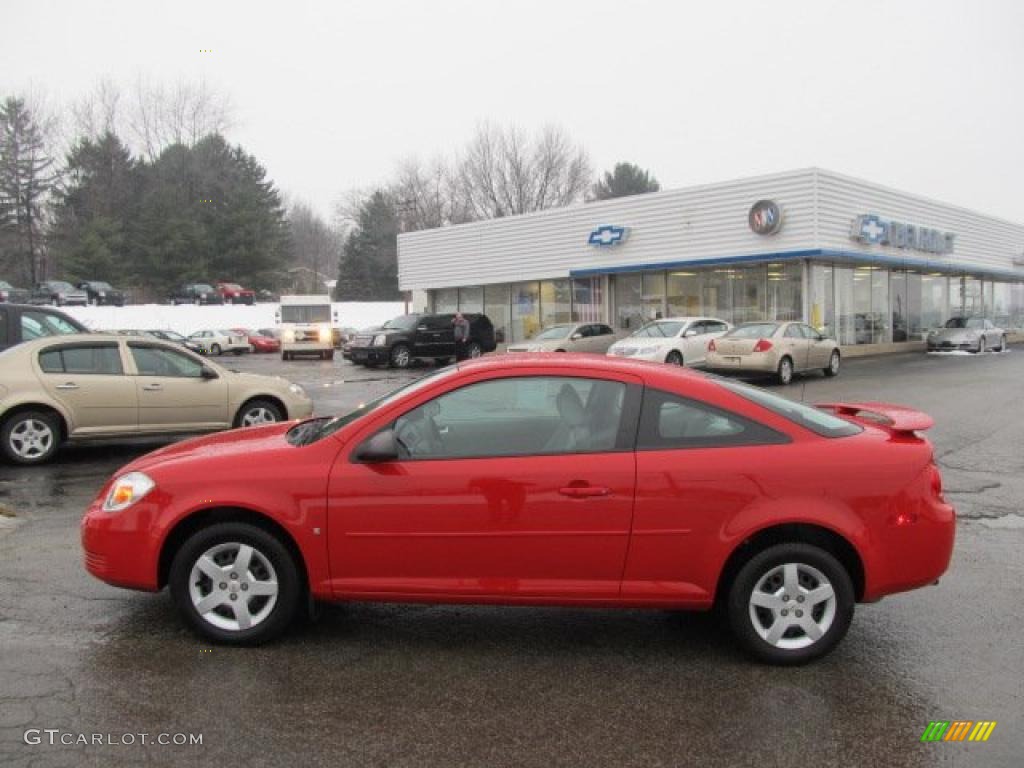 2007 Cobalt LS Coupe - Victory Red / Gray photo #2