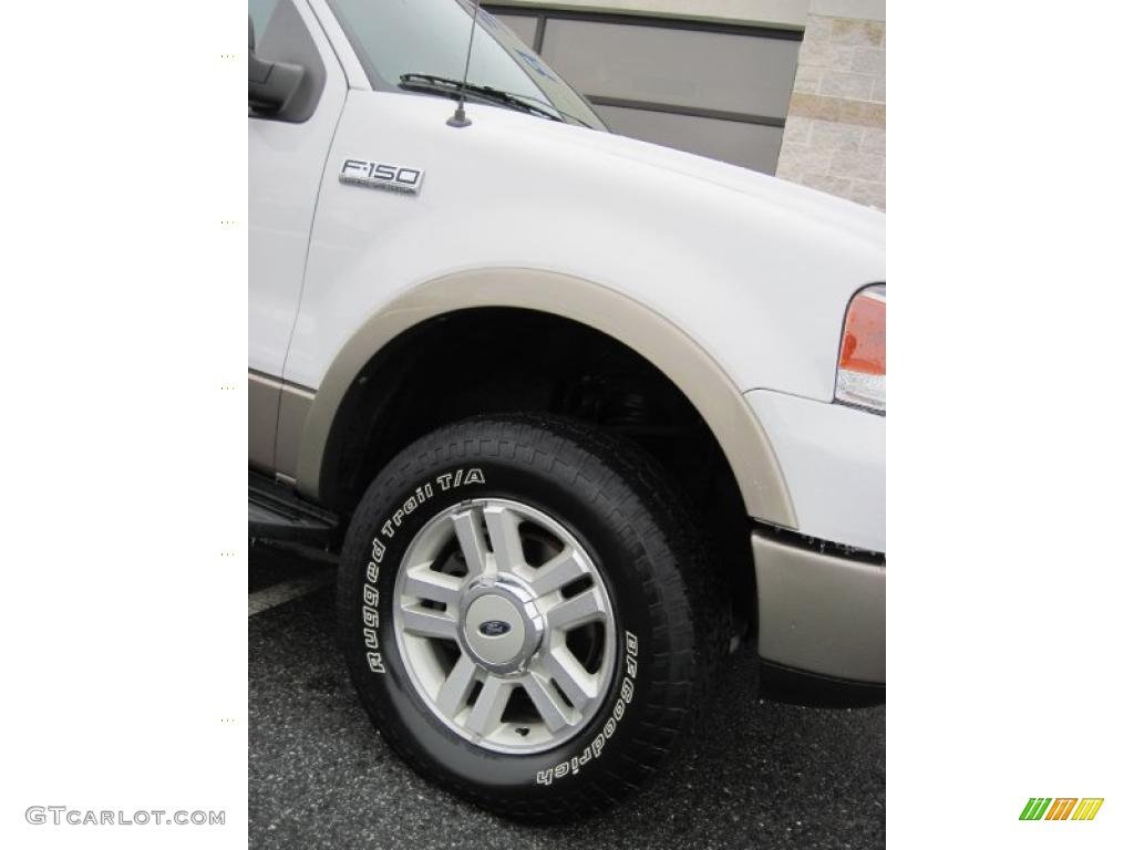 2004 F150 Lariat SuperCrew 4x4 - Oxford White / Tan photo #4