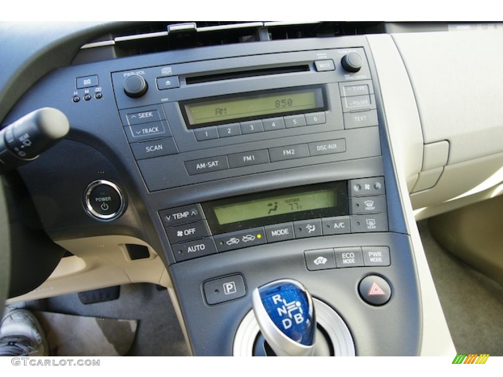 2011 Toyota Prius Hybrid II Controls Photo #44556593