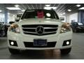 Arctic White - GLK 350 4Matic Photo No. 2
