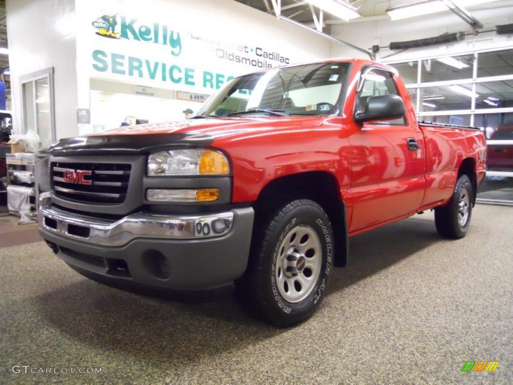 2005 Sierra 1500 Work Truck Regular Cab 4x4 - Fire Red / Dark Pewter photo #2