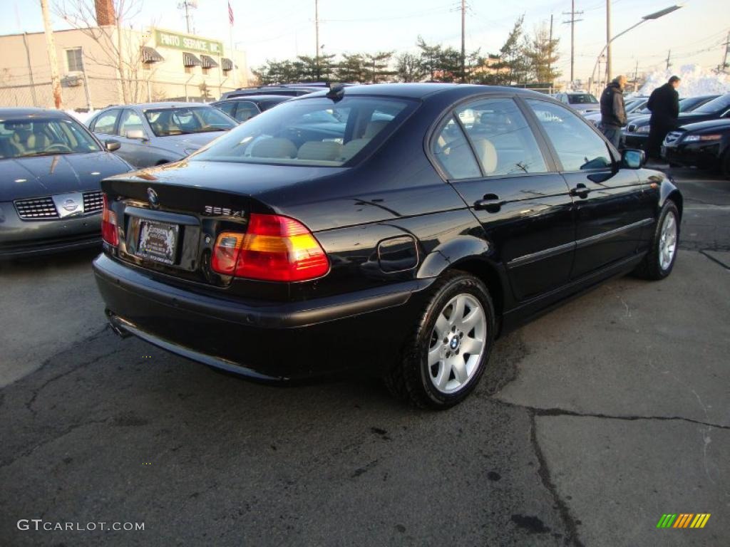 2004 3 Series 325xi Sedan - Black Sapphire Metallic / Sand photo #4