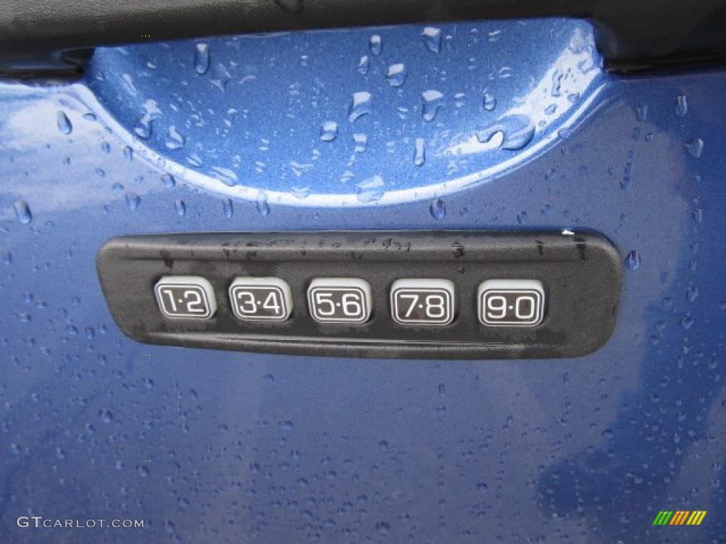 2010 Escape XLT 4WD - Sport Blue Metallic / Stone photo #14