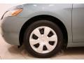 Aloe Green Metallic - Camry LE Photo No. 17