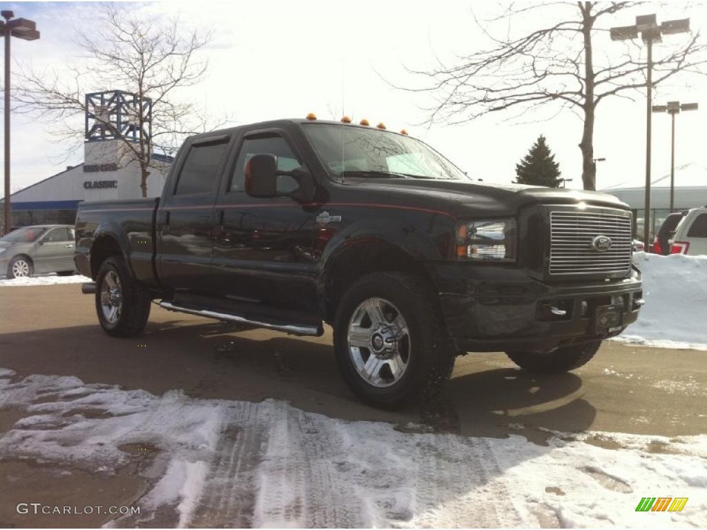 2005 F250 Super Duty Harley Davidson Crew Cab 4x4 - Black / Black photo #1