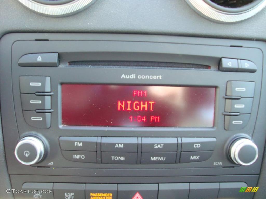 2010 Audi A3 2.0 TFSI quattro Controls Photo #44565629