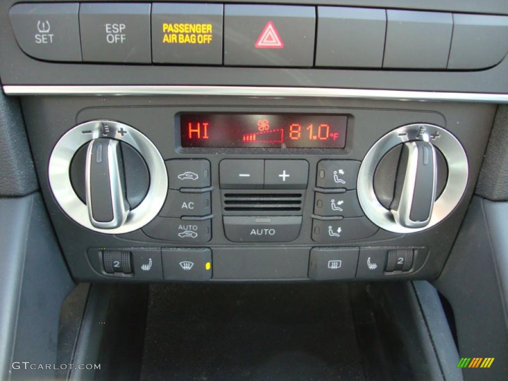 2010 Audi A3 2.0 TFSI quattro Controls Photo #44565645