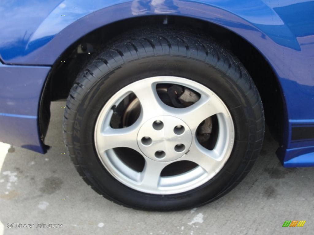 2002 Ford Mustang V6 Convertible Wheel Photo #44568037