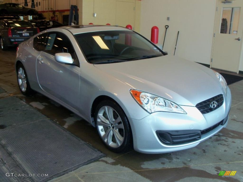 Silverstone 2010 Hyundai Genesis Coupe 2.0T Exterior Photo #44568813