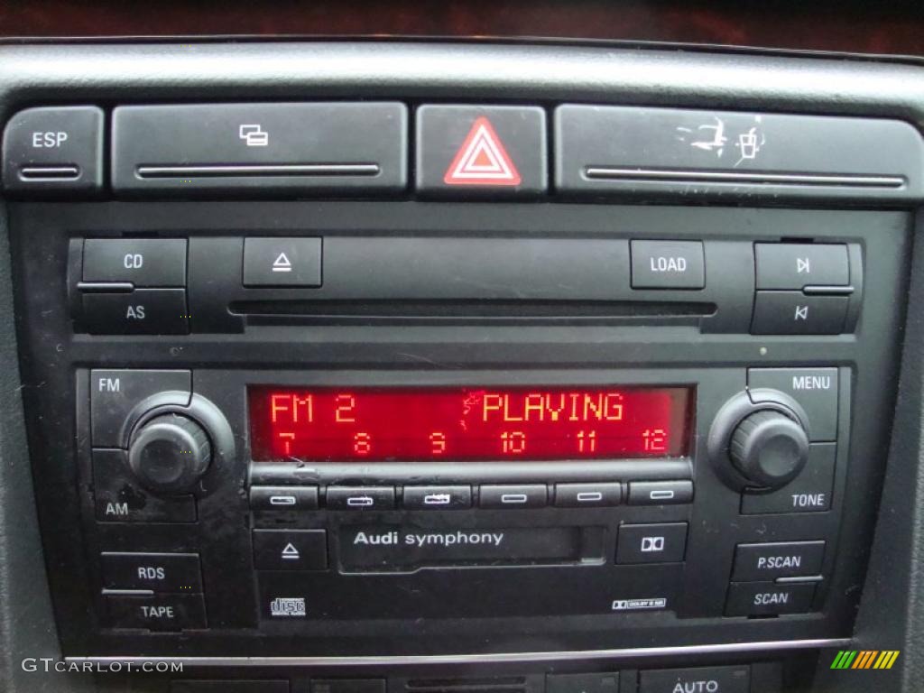 2002 Audi A4 3.0 quattro Sedan Controls Photo #44569313