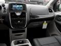 Blackberry Pearl - Town & Country Touring - L Photo No. 17