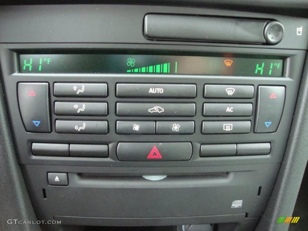 2006 Saab 9-3 2.0T Sport Sedan Controls Photo #44572637