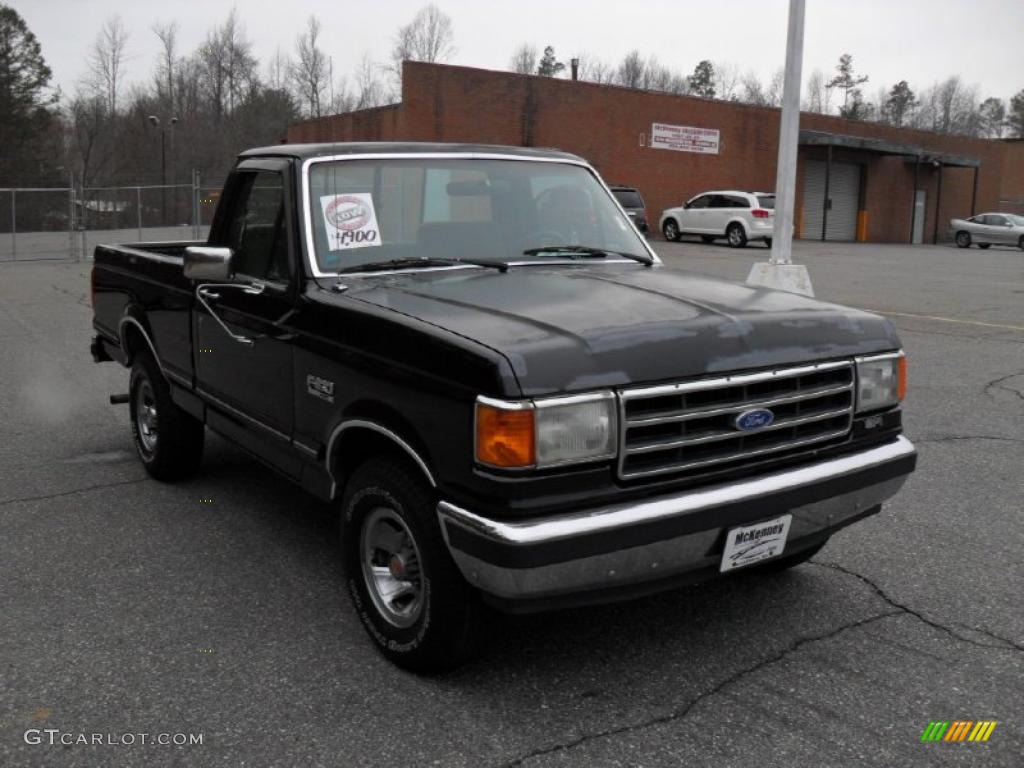 Black 1990 Ford F150 XLT Lariat Regular Cab Exterior Photo #44573601