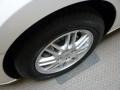White Suede - Focus SE Sedan Photo No. 7