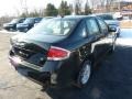 Ebony Black - Focus SE Sedan Photo No. 2