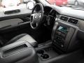 Black - Suburban 1500 Z71 4x4 Photo No. 23