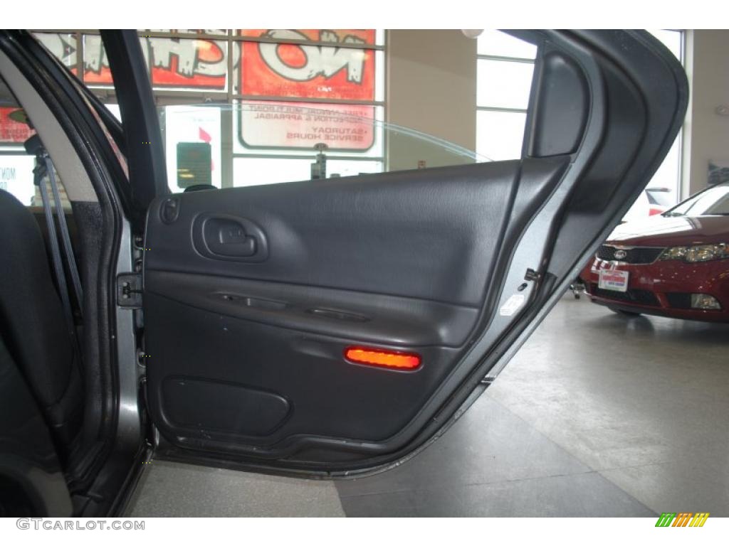 2004 Intrepid SE - Graphite Metallic / Dark Slate Gray photo #33