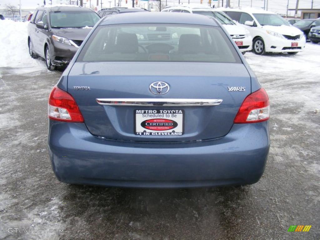 2010 Yaris Sedan - Pacific Blue Metallic / Bisque photo #4