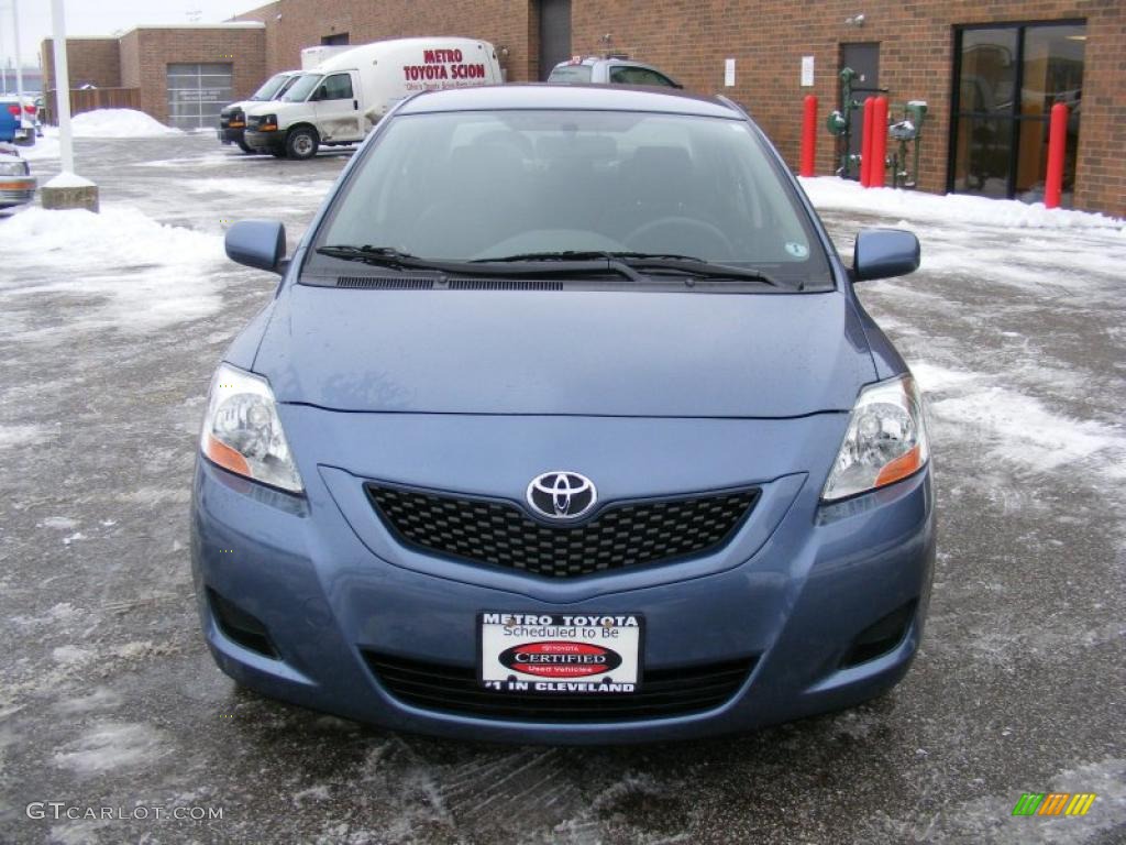 2010 Yaris Sedan - Pacific Blue Metallic / Bisque photo #8