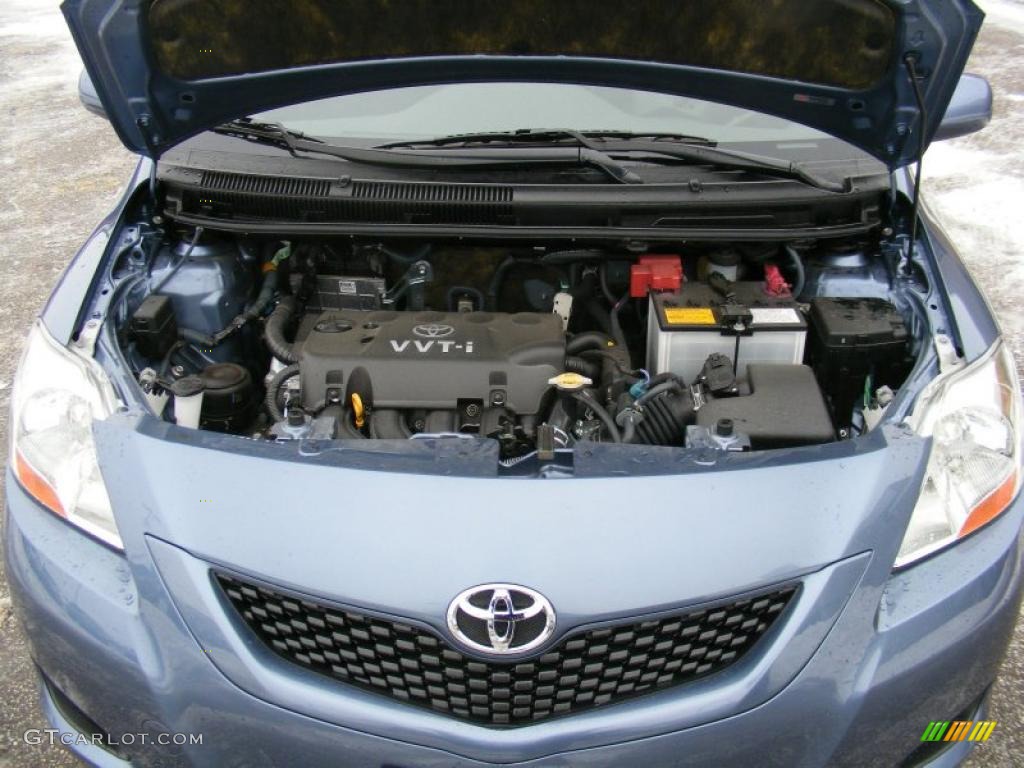 2010 Yaris Sedan - Pacific Blue Metallic / Bisque photo #25