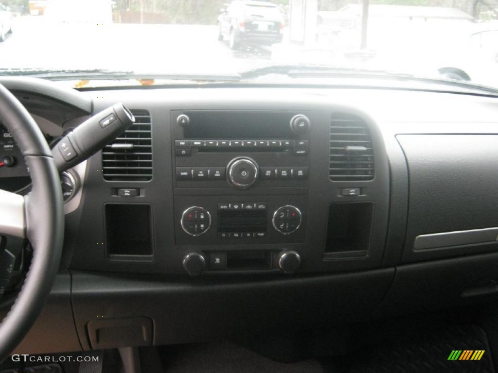 2011 Silverado 1500 LT Crew Cab - Black / Ebony photo #9