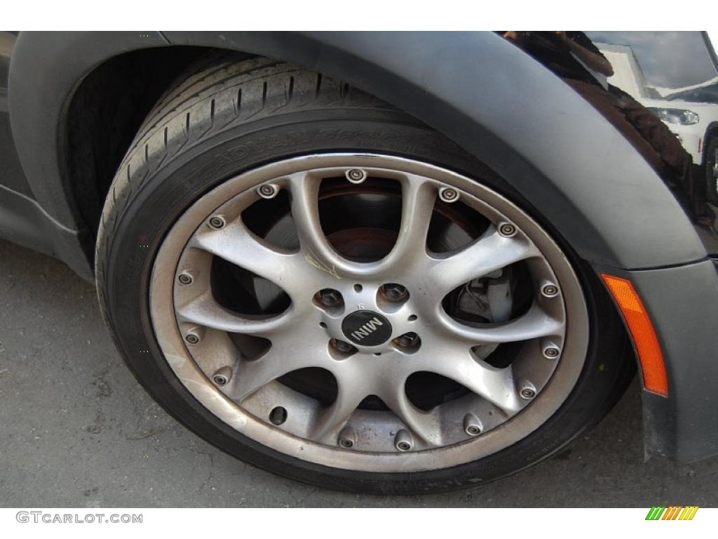 2005 Mini Cooper S Convertible Wheel Photo #44586150