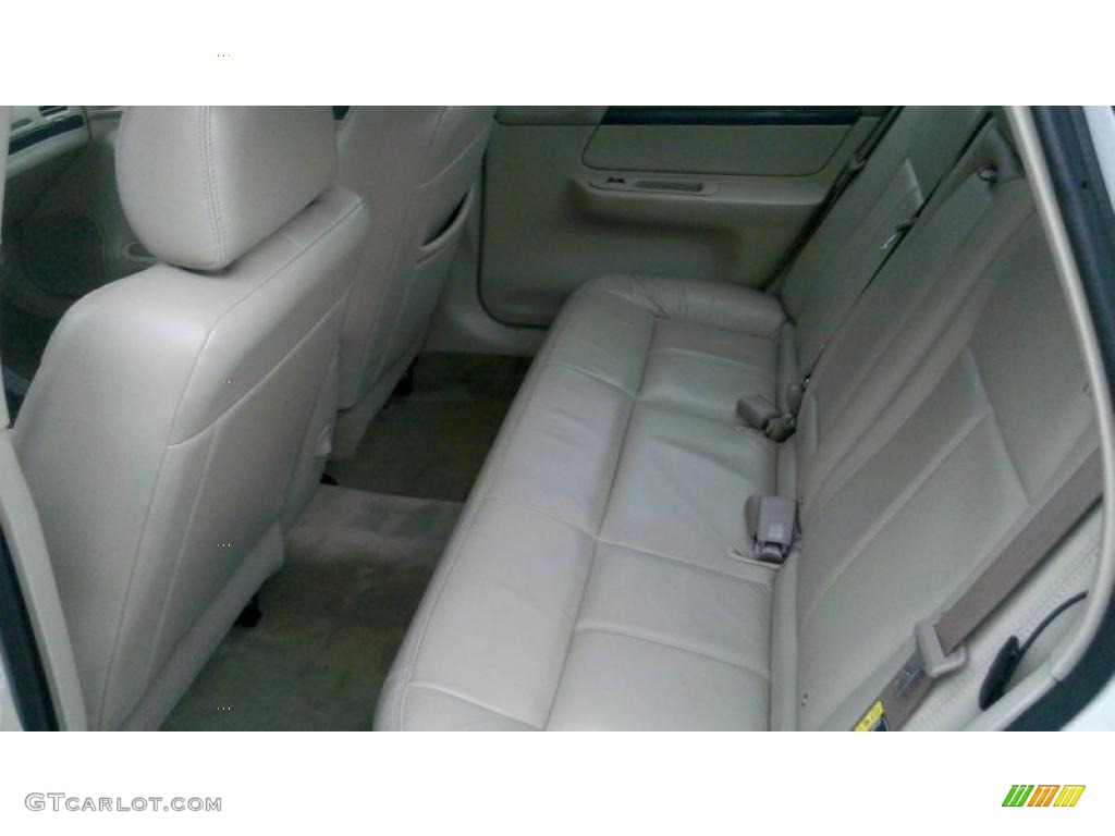 2004 Impala LS - White / Neutral Beige photo #6