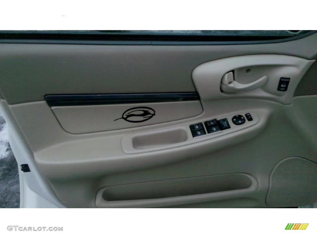 2004 Impala LS - White / Neutral Beige photo #8