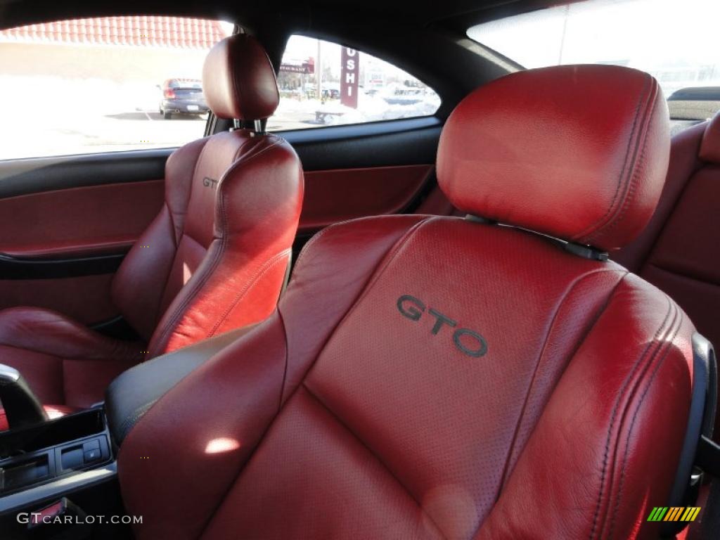 Red Interior 2005 Pontiac Gto Coupe Photo 44587130