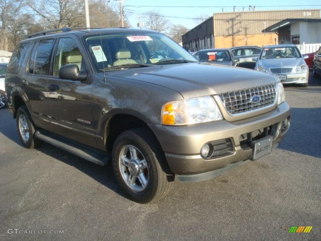 2004 Explorer XLT 4x4 - Mineral Grey Metallic / Medium Parchment photo #7