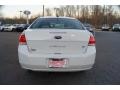 White Suede - Focus SE Sedan Photo No. 4