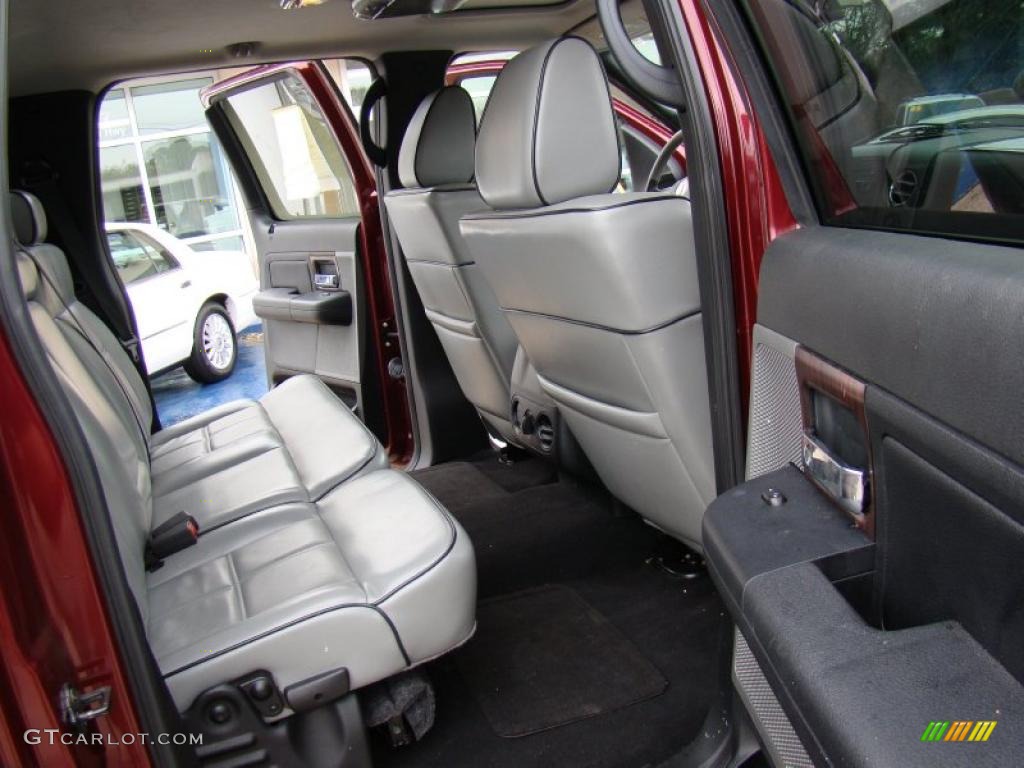 Dove Grey Interior 2006 Lincoln Mark LT SuperCrew 4x4 Photo #44596021