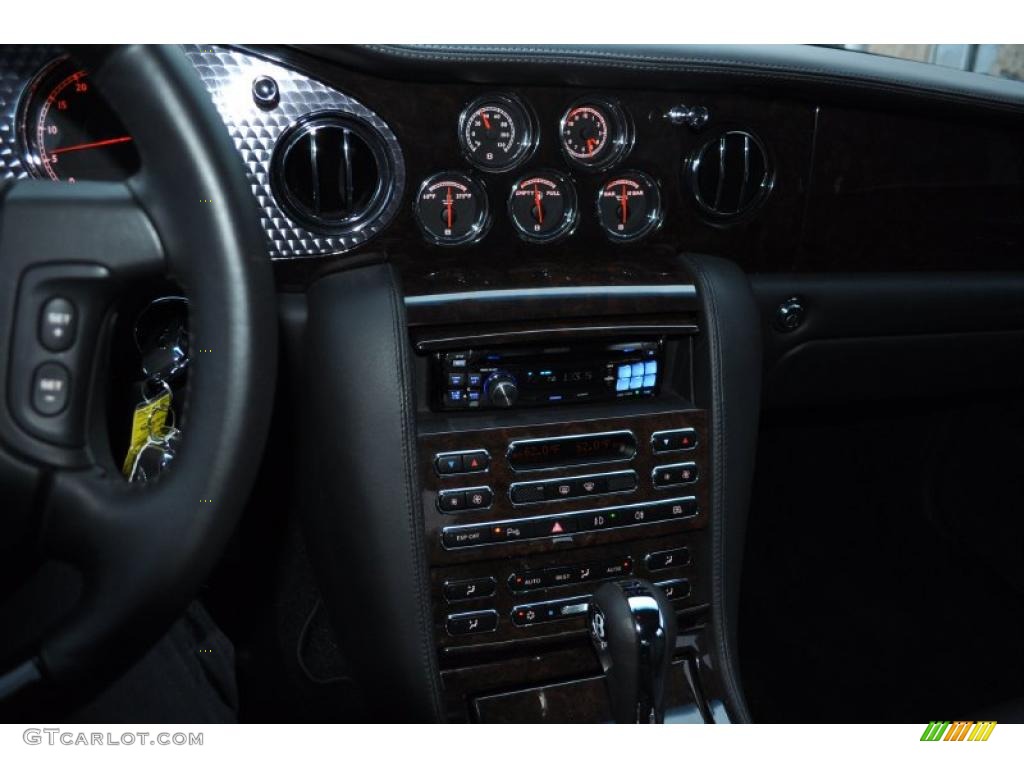 2005 Bentley Arnage T Mulliner Controls Photo #44596053