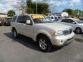 2005 Ivory Parchment Tri-Coat Lincoln Aviator Luxury #44512076