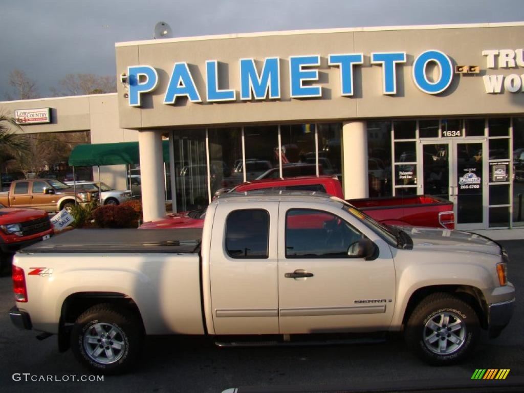 Silver Birch Metallic GMC Sierra 1500