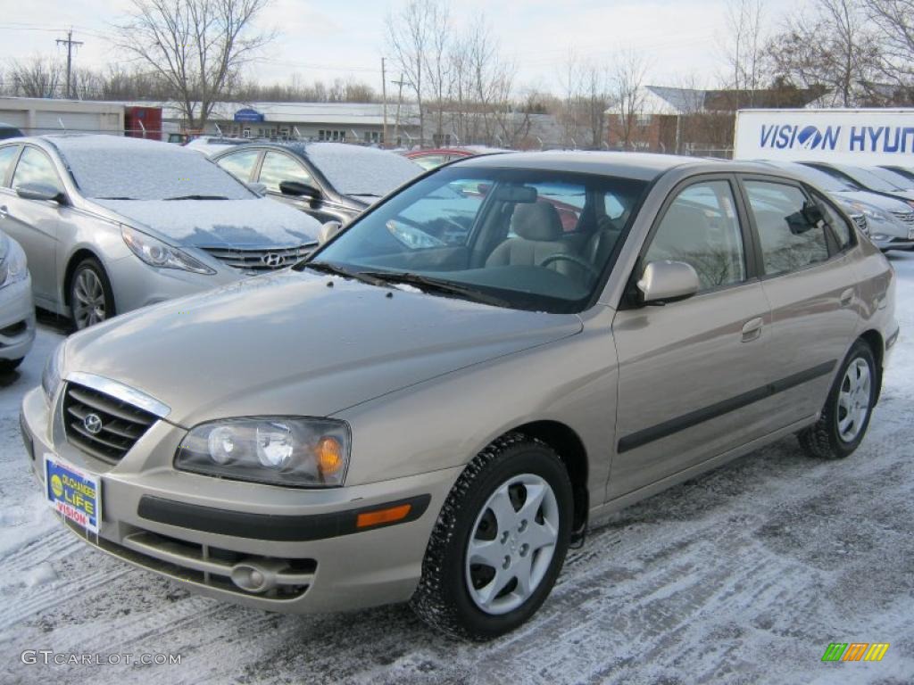 2006 Elantra GLS Hatchback - Champagne Beige / Beige photo #1