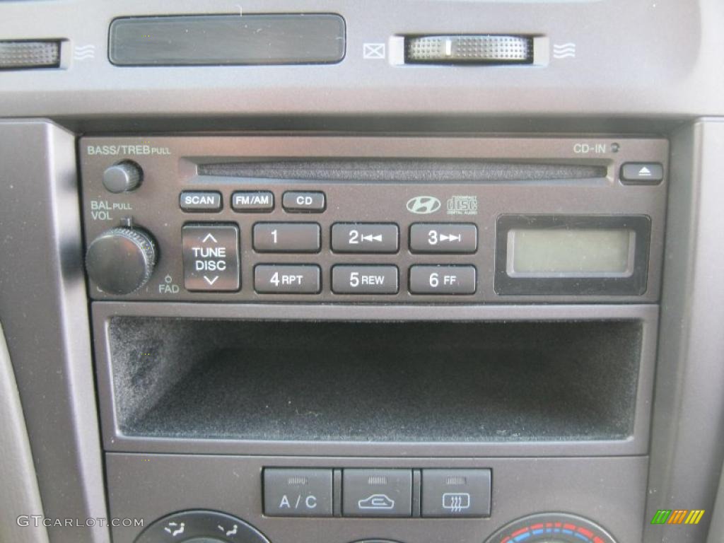 2006 Elantra GLS Hatchback - Champagne Beige / Beige photo #5