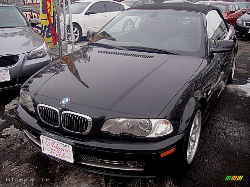 2002 3 Series 330i Convertible - Jet Black / Black photo #16