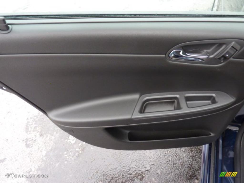 2011 Impala LT - Imperial Blue Metallic / Ebony photo #16