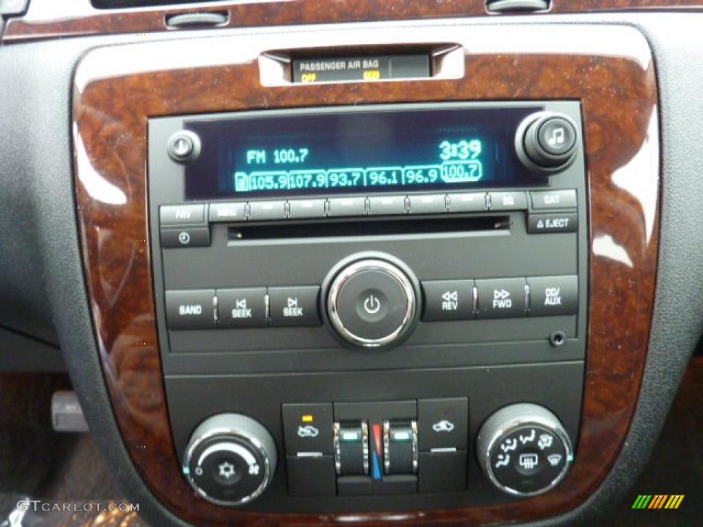 2011 Impala LT - Imperial Blue Metallic / Ebony photo #18