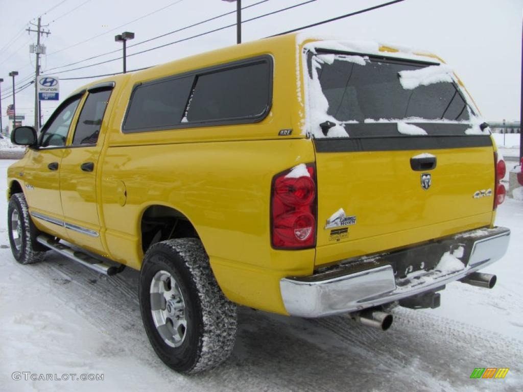 2008 Ram 1500 Big Horn Edition Quad Cab 4x4 - Detonator Yellow / Medium Slate Gray photo #2