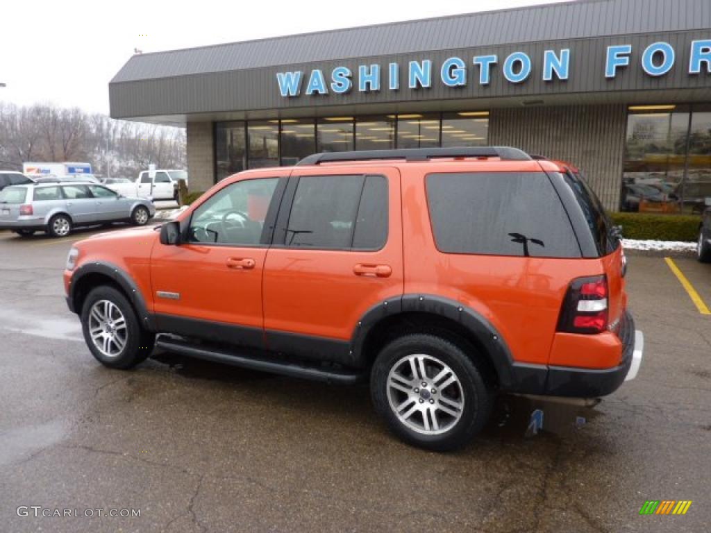 2007 Explorer XLT Ironman Edition 4x4 - Orange Frost Metallic / Black/Stone photo #2
